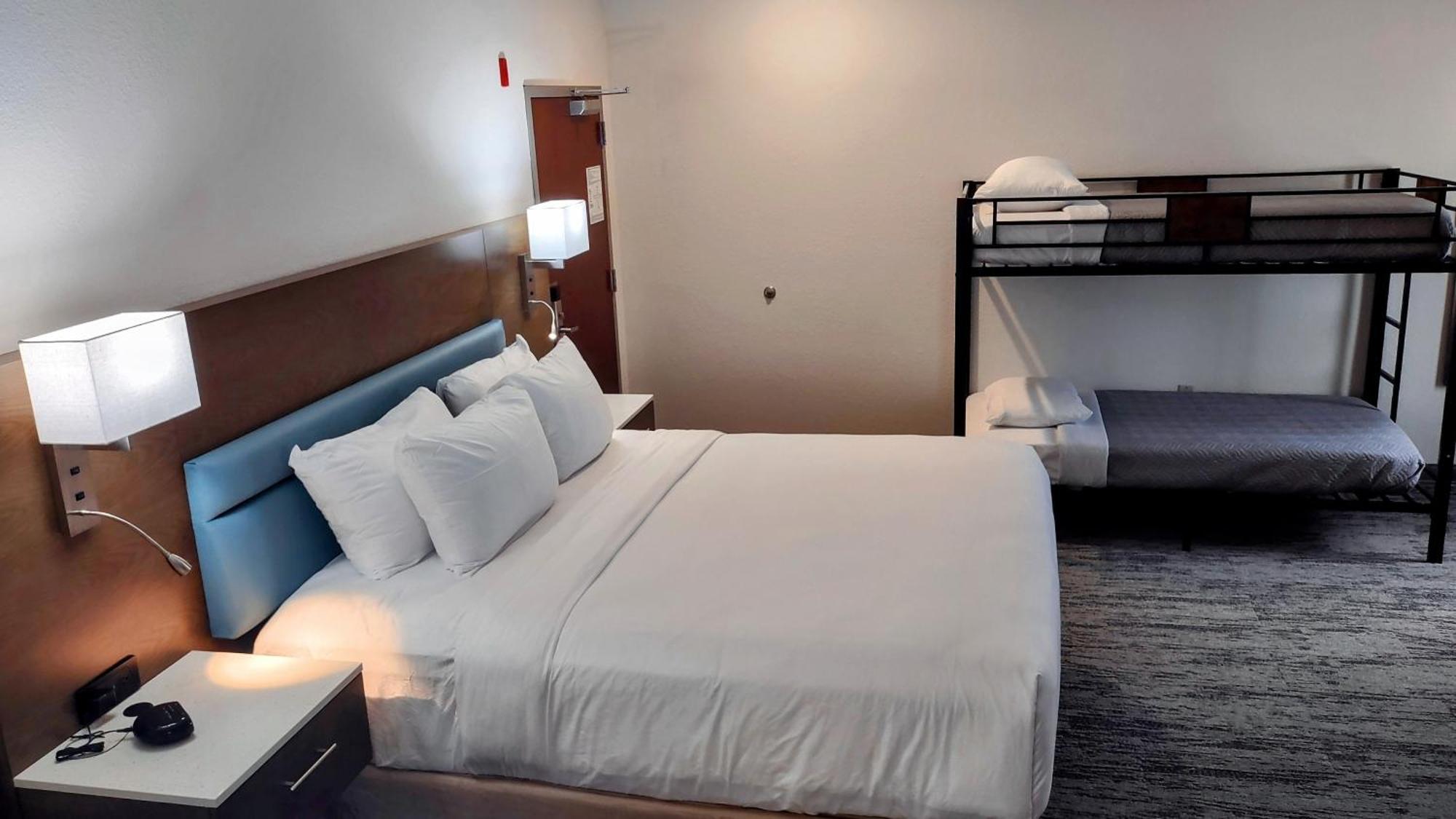 Tryp By Wyndham Tallahassee North I-10 Capital Circle Exterior foto