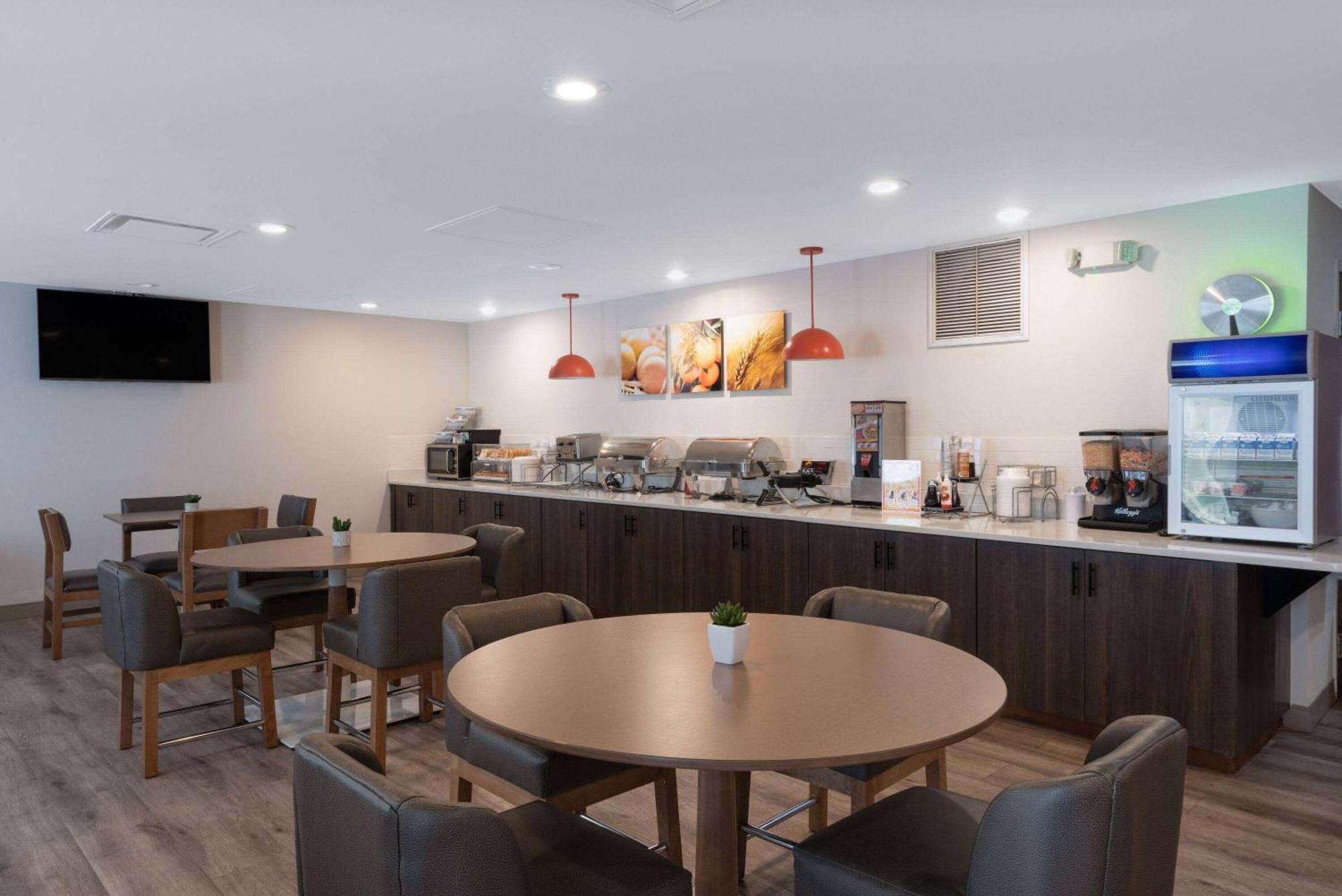 Tryp By Wyndham Tallahassee North I-10 Capital Circle Exterior foto