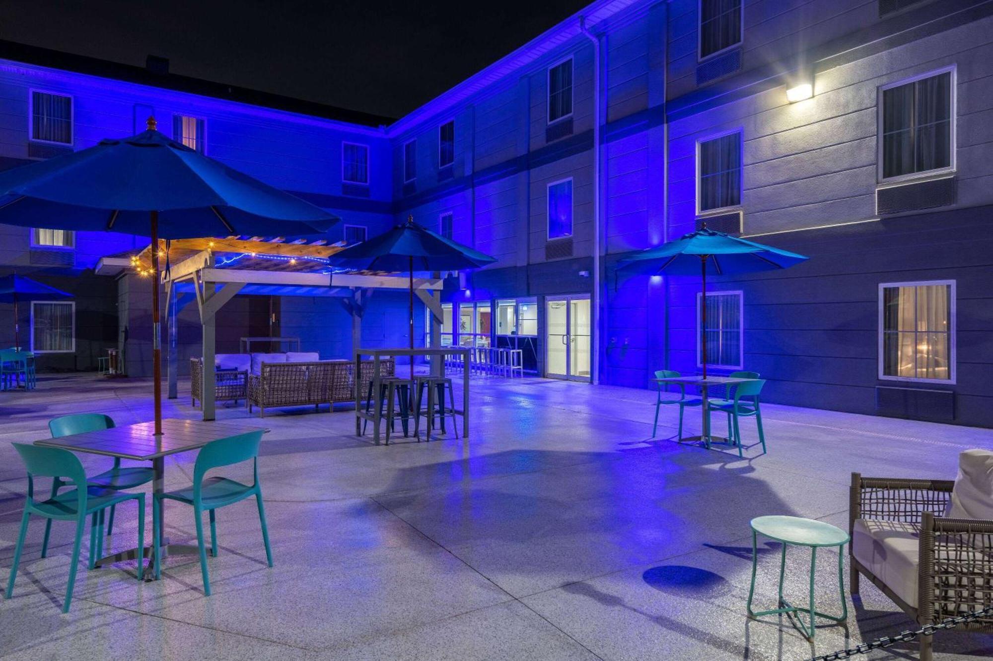 Tryp By Wyndham Tallahassee North I-10 Capital Circle Exterior foto